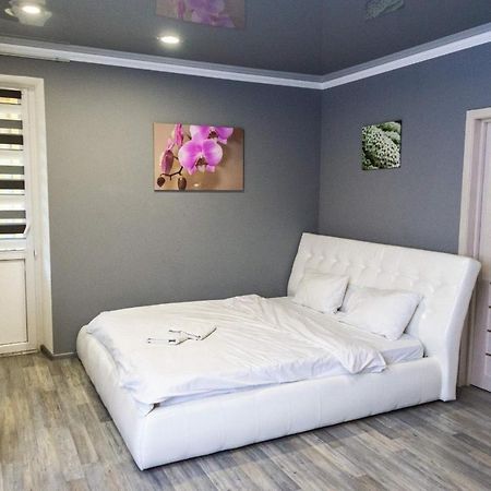 Видовая Квартира В Новострое В Центре Киева Ngoại thất bức ảnh